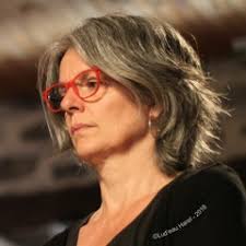 Stream Véronique Ferrachat music