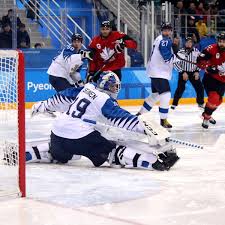 Die mülheimer lukas windfeder und niklas bosserhoff (jeweils 2) sowie timur oruz aus köln erzielten auf der anlage des uhlenhorster hc die am donnerstag (13.00 uhr) geht es erneut gegen kanada. Olympia 2018 Eishockey Usa Scheitert Im Viertelfinale An Tschechien