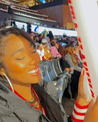 WEEEETTT V. ICEY , Enjoyed watching our #atlantahawks win the other day. ,  And I got to sing along with #MariahTheScientist 😅, Turn me up!  @rcuncensored