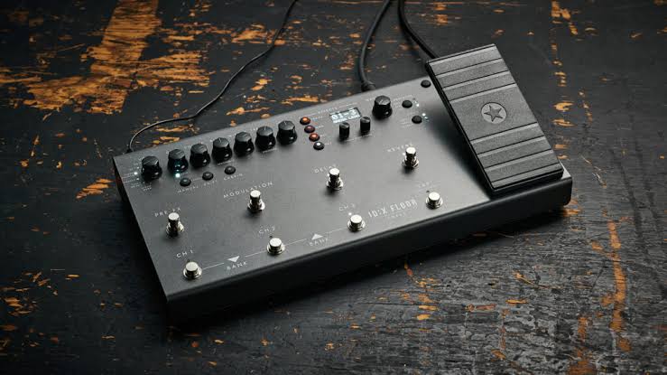 Sahnede ve Stüdyoda Menü Karmaşasına Son: Blackstar ID Floor Three Amp  Modeller & Multi-FX Pedal İncelemesi • doremusic Blog
