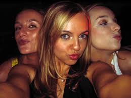 November is the month of reunions 💌🥹