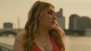 Meché Trejo Makes Tejano Debut with Single and Video 'Sabes Que Te Amo'