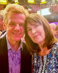 Sharing my special goodbye to Eyewitness News with my wife made for one of  the most memorable nights of my entire life. Thanks to friends like  @freddybmason and @laurenglassberg for making it