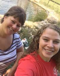 Mum loses half her toenail after £35 pedicure triggered nasty infection |