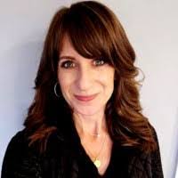 Desirae Jones's Instagram, Twitter & Facebook