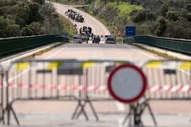 It was first identified in december 2019 in wuhan,. Covid 19 Fronteira Terrestre Com Novas Regras Para Quem Chega De Paises De Alto Risco Sic Noticias