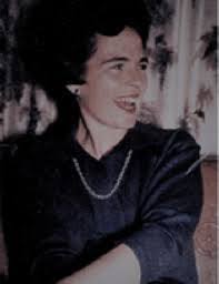 Elizabeth Asay's Instagram, Twitter & Facebook