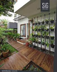 Kebun sayur dengan sistem hidroponik ini cocok diterapkan pada daerah yang memiliki keterbatasan air. Ingin Kebun Sayur Yang Beda 5 Desain Kebun Sayur Rumahan Ini Bis