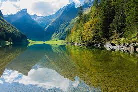 Praktische tips voor het wandelen in zwitserland. Seealpsee Water Natuur Gratis Foto Op Pixabay