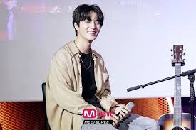 Pin Oleh Xuxicore Di Day6 Di 2020