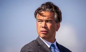 Oregon ambulance struck cyclist, then billed him $1,800 for ride to  hospital