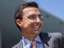 Ben Bealmear's Instagram, Twitter & Facebook