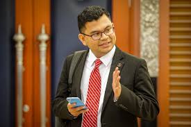 Akmal nasrullah mohd nasir (born 16 september 1986), better known as akmal nasir , is a malaysian politician. Pkr Youth Wing Says Proposal To Replace Anwar As Pm Candidate An Attempt To Split Pakatan Melodyinter