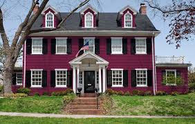 Purple house painting in seattle by unknown color or painting contractor exterior purple house paint related posts:hale navy hc 154. 26 House Exterior Colors Compared What S Best You Decide Home Stratosphere