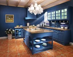 1001 Idees Deco Avec La Couleur Pantone 2020 Le Classic Bleu Cuisine Contemporaine Design De Cuisine Moderne Decoration Cuisine