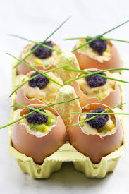 Oeufs Brouilles Au Caviar Recette Alimentation Recette Recettes Caviar