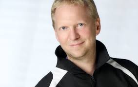 Spielberichte, Interviews und Gastkommentare