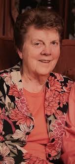 Lorene Harris's Instagram, Twitter & Facebook