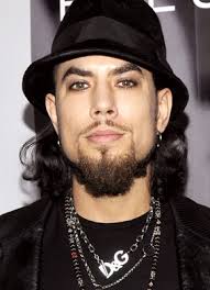 Jane'S Addiction Guitarist Dave Navarro Skipping Tour Over 'Long Covid'