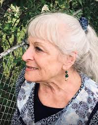 Hippie shares senior year picture and present day