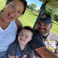 Selena Beck's Instagram, Twitter & Facebook