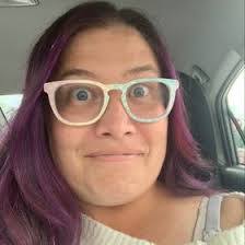 Laura Largent's Instagram, Twitter & Facebook