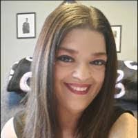 Carolyn Rhoads's Instagram, Twitter & Facebook