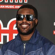 Ryan Weekley's Instagram, Twitter & Facebook