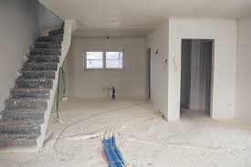 Polyurethane Spray Foam 27 Mw Mk Is Applied Between The Concrete Slab And Floor Finishing And Insulated The Pipi House Flooring Floor Finishes Concrete Slab