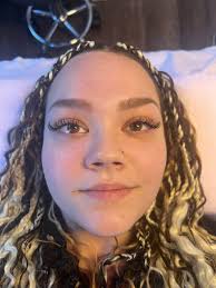 I'm an Esthetician and i'm now offering lash extensions! Anyone who books  an appointment this month will receive $15 off a full set!✨ Click here to  book an appointment! afterglowestheticss.glossgenius.com