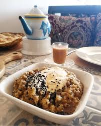 كافيهات جدة On Twitter مطعم القرية اليمنية حي الأندلس التحلية شارع عبدالرحمن الطبيشي قائمة الطعام المقدمة فطور غداء عشاء الطلبات لحسة مغش بيض بالجبنة ٢٥ ريال ١٠ ١٠ مرسى ٢٥ ريال ١٠ ٩