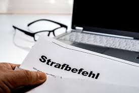 Apr 05, 2019 · wenn man zu wenig verdient oder mehrere kinder mit einbürgern möchte, kann man einen antrag auf reduzierung oder einen antrag auf ratenzahlung stellen. Strafbefehl Urteil Ohne Verhandlung Burgerratgeber