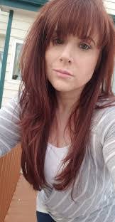 Alexis Staples's Instagram, Twitter & Facebook