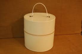 Vintage Hat Box Wig Box Train Box Travel Box Vintage Etsy Vintage Hat Boxes Hats Vintage Vintage Storage