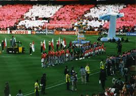 Wer … finale in porto statt in istanbul: File 1999 Uefa Champions League Final Teams Line Up Jpg Wikimedia Commons