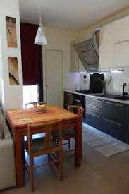 La fitta rete viaria della valle d'aosta ti consentirà di raggiungere con facilità il tuo appartamento in affitto vacanze direttamente in auto, almeno nella bella stagione. Foto 0 Aosta Monolocale Di Recente Costruzione A Valle D Aosta In Affitto