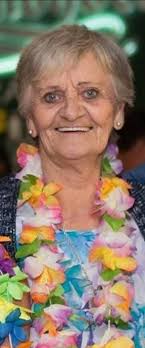 RIP to my Auntie Adelaida Lim my only Aunt in Italy 🇮🇹 you'll be missed  😢 the memories you leave me the joke the words of advice the rose 🌹 you  sent !!