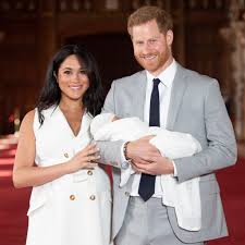 Of course, when the baby is born this cord is no longer necessary and as such is cut off. Celebrity Baby Names Quiz Popsugar Family