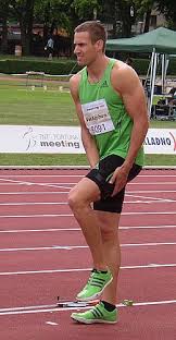 Jun 03, 2021 · man groef urn met as van zijn vrouw op, uit angst dat zijn dochter het na zijn dood zou doen. Hans Van Alphen Wikipedia