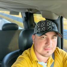 Excelente no más peinados de tipo Reguetonero y pandillero, ojala hagan  esto en México. La moda. "urbana" es semillero de delincuentes y uso de  tatuajes