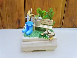 Garten Mini Holzbox Gutschein Garten Geldgeschenk Garten Ruhestand Gartenarbeit Gartenmobel Geburtstagsgeschenk Geschenkbox Rente In 2020 Crafts