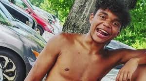 It happened on the 2900 block of north madison street around 5:45 p.m. He S Looking Down Smiling Family Friends Remember 16 Year Old Boy Fatally Shot In Lancaster 10tv Com