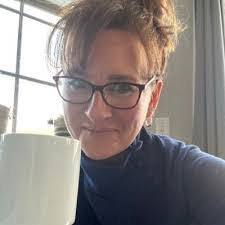 Megan Everitt's Instagram, Twitter & Facebook