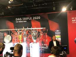 Hansi flick masuk ke jajaran pelatih peraih treble winner! Bayern Germany On Twitter Hansi Flick Brings The Champions League Trophy To The Fc Bayern Museum To Complete The Treble Koch Az Georg Holzner Https T Co Puziivoj0i