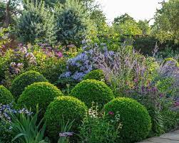 Morton Hall Gardens On Instagram Summer Abundance In The South Garden The Boundless Energy Of This Planting Must Be Conta Perennial Garden Plants Perennials