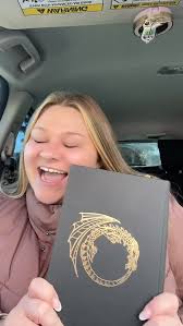 It's long winded, it's wordy, it's #alchemised bookclub! Ignore my editing  skills, this is for kicks and giggles 🫶🏻 Skip to miss spoilers!! Let me  know in the comments any additional ideas