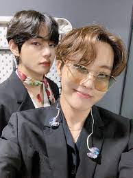 Enjoy this little vid filled with all the goofiness of these . Bts J Hope And V S Beauty Tips Here S How To Get Better Skin