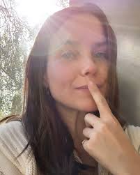 Old ❥ || ▸ 📸 #SophiaBush ↳🇺🇸 selfie dump bc she's the prettiest 🤍🥹