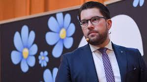 Vänsterpartiet och sverigedemokraterna gav sitt stöd till minoritetens förslag. Sverigedemokraterna Darfor Andrar Vi Var Eu Politik