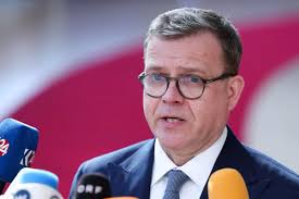 In 1925, my great grandfather, John Erickson, traveled back to Finland with  his wife Helmi Bodman, his sons, my 11 year old grandfather Albert Erickson,  and Ralph Erickson. While there with the